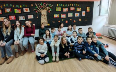 Ujedinjeni u različitosti – Jabukom po svijetu