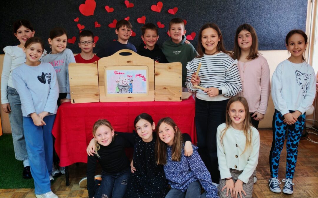 Višejezični kamišibaj – priča koja povezuje jezike, kulturu i učenike
